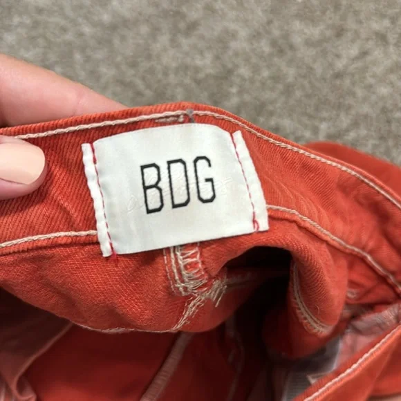 URBAN OUTFITTERS Women's BDG Adalyn High-Waisted Cowboy Jean Size 27 In … - Picture 10 of 14